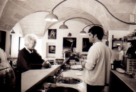 in der Bar